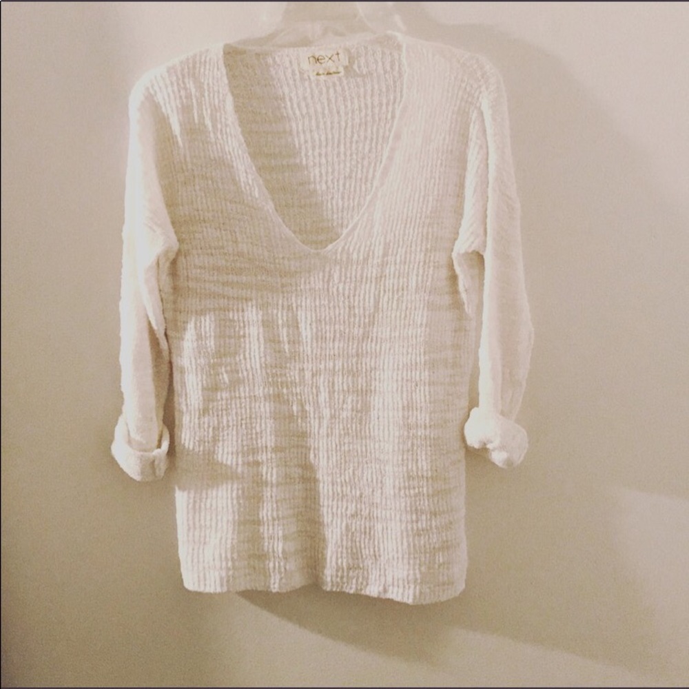 NEXT light weight v-neck sweater